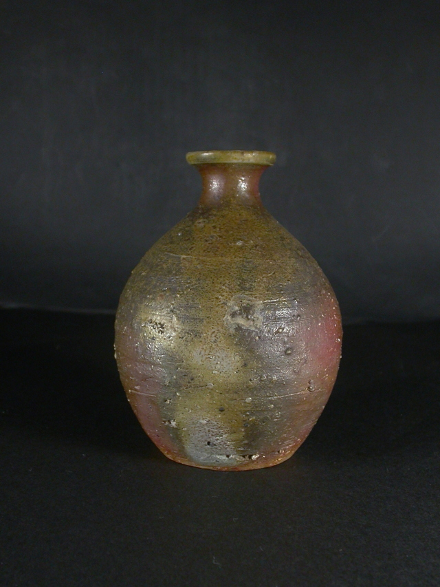 備前焼 登窯 備前焼中堅作家 鈴木 勝詞 共箱付き桟切・黄ゴマ荒土徳利