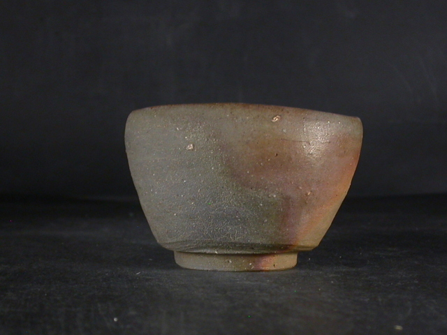 金重愫　備前ぐい呑　備前焼　共箱(四方桟盛蓋) 栞　w023 金重愫 備前ぐい呑 備前焼 共箱(四方桟盛蓋) 栞 w023