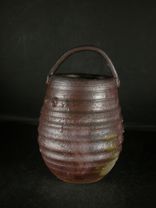 備前焼 登窯 備前焼物故作家 小川 秀蔵 共箱付き桟切・黄ゴマ手付き花