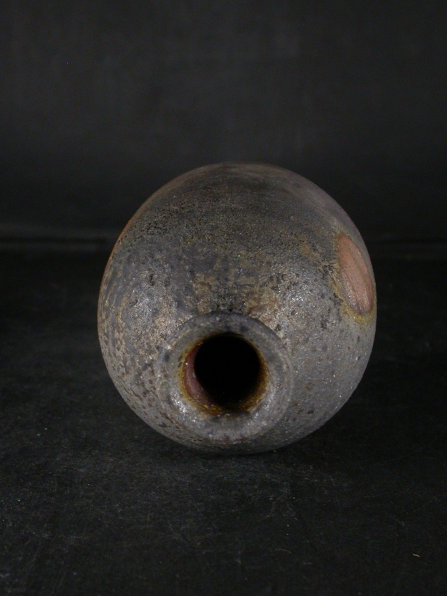 備前焼 登窯 備前焼中堅作家 松本 勝哉 共箱付き窯変徳利1 備前焼卸