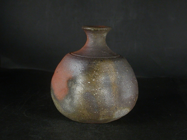 備前焼　各見政峯作　窯変花入れ 備前焼 登窯 備前焼作家 岡田 清 共箱付き窯変花入1 備前焼卸