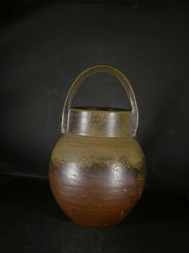 備前焼 登窯 備前市無形文化財 森 泰司 四方桟共箱付き黄ゴマ手付き花