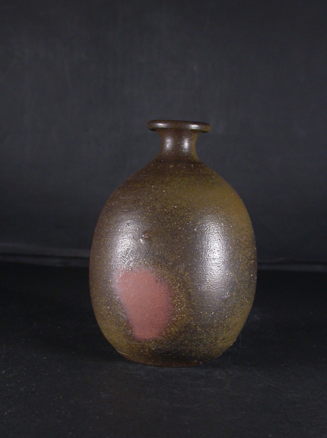 灰皿　備前焼　吉本正 備前焼 登窯 岡山県無形文化財 吉本 正 共箱付き黄ゴマ徳利11 備前焼