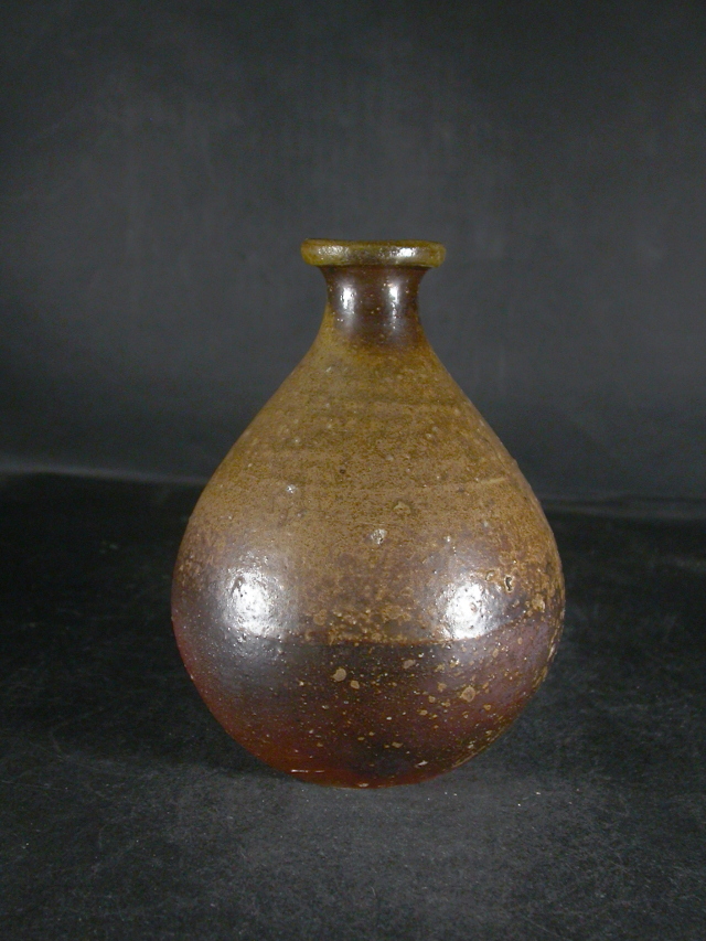 【人間国宝】備前焼  徳利　人気作家　伊勢崎淳 備前焼 登窯 備前焼人間国宝 伊勢崎 淳 共箱付黄ゴマ徳利16 備前焼卸