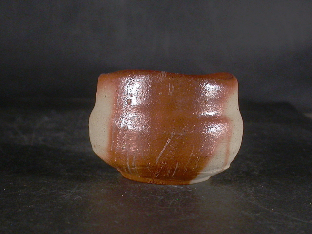 中村和樹　備前　ぐい呑　共箱　共布　栞 月間特価品 備前焼 備前焼若手作家 中村 和樹 最新作共箱付き緋